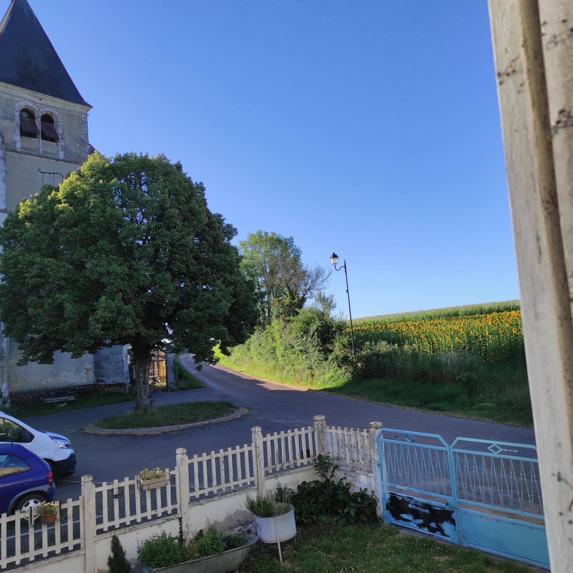 La Maison De Tina Leugny Eksteriør bilde